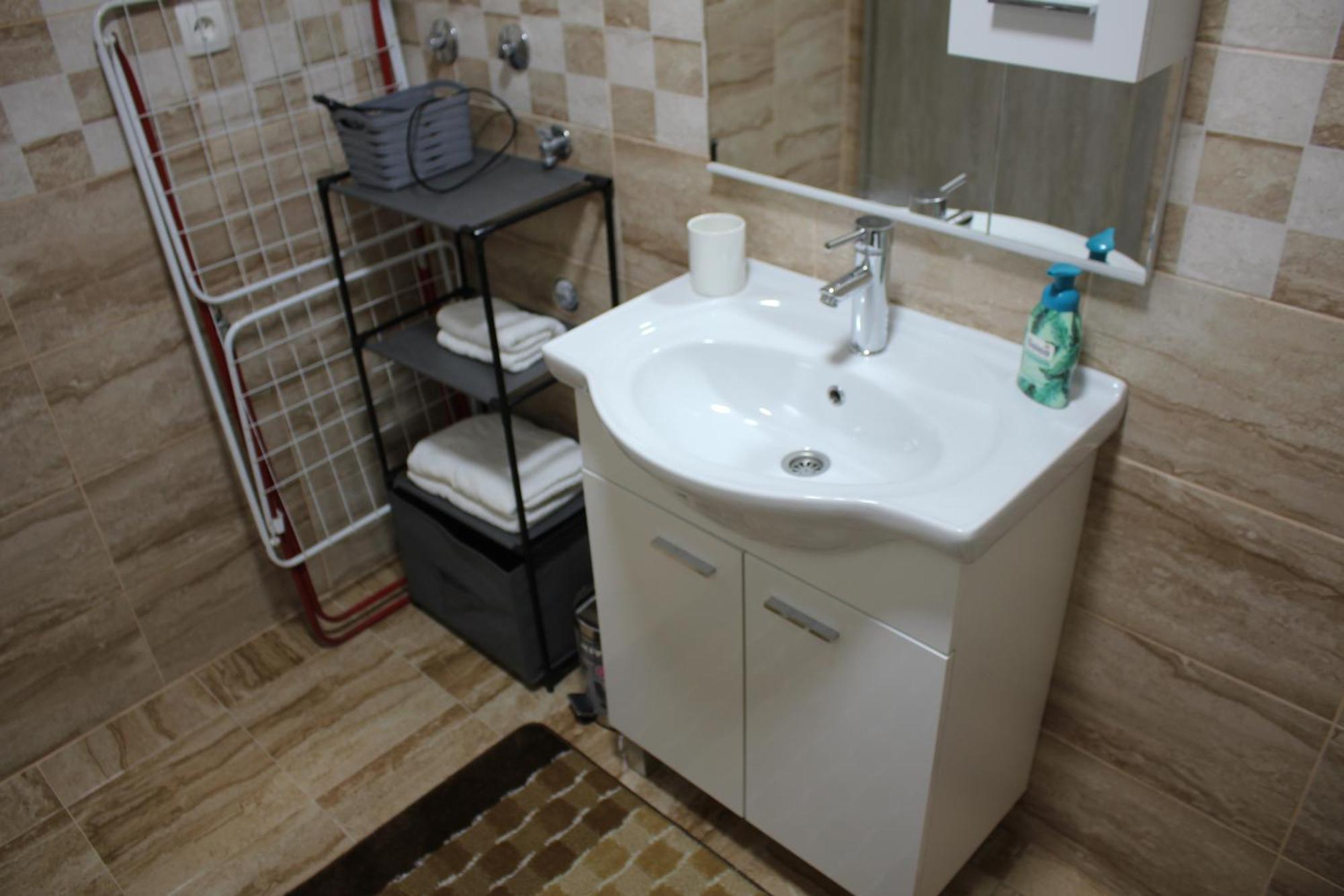 Studio Apartments Adian Korenica Quarto foto